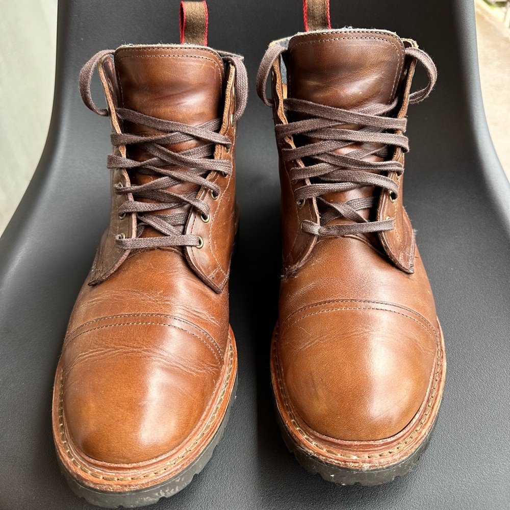 Allen Edmonds Vancouver Boot 12D tan brown